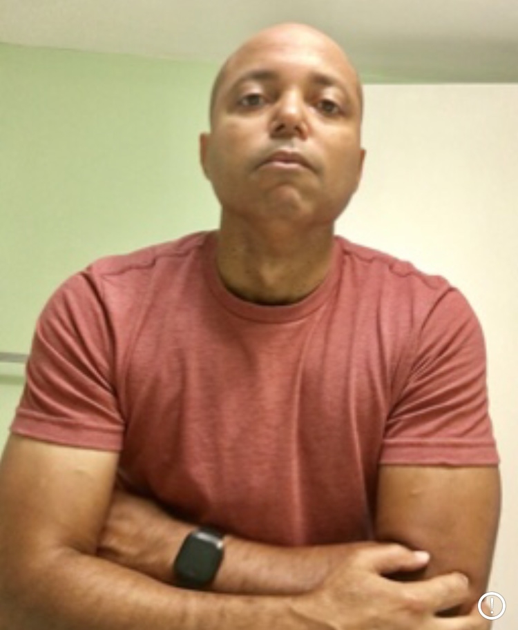 De La Cruz's Profile