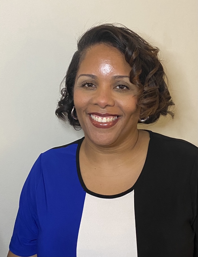 DragonukConnects Lisa Stafford's Profile